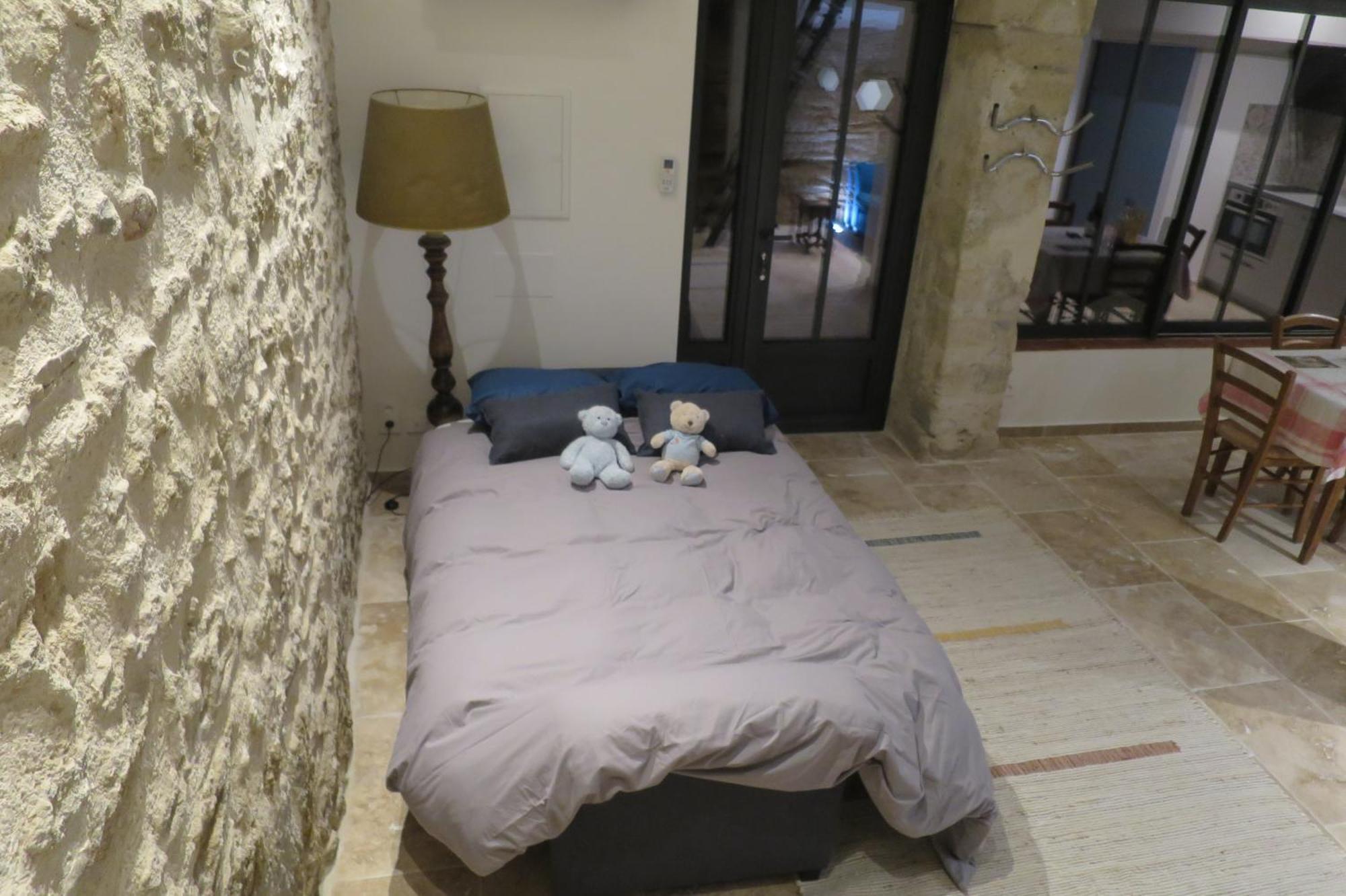 La Grotte Apartamento Sérignan-du-Comtat Exterior foto