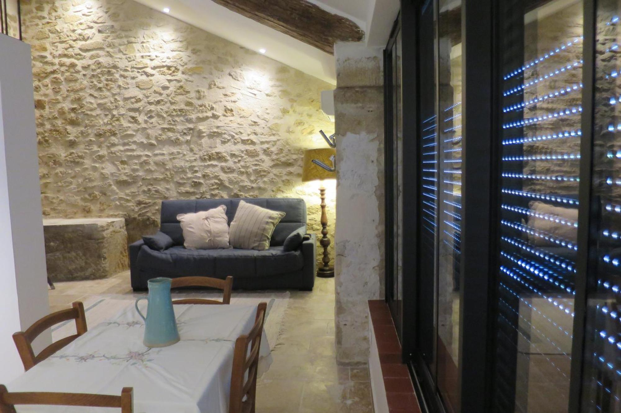 La Grotte Apartamento Sérignan-du-Comtat Exterior foto