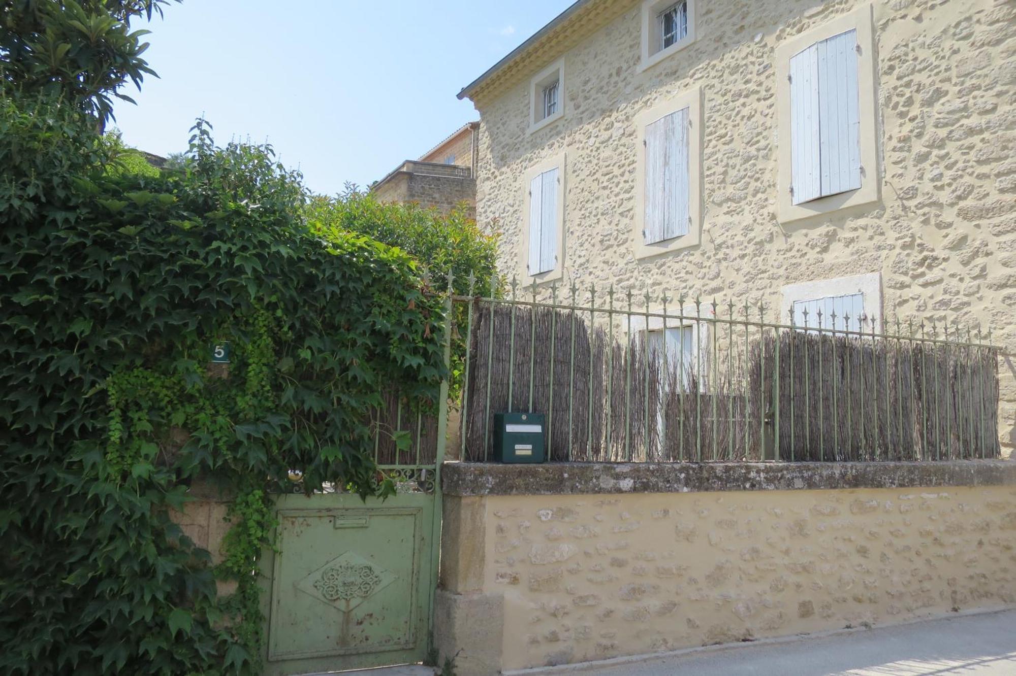 La Grotte Apartamento Sérignan-du-Comtat Exterior foto